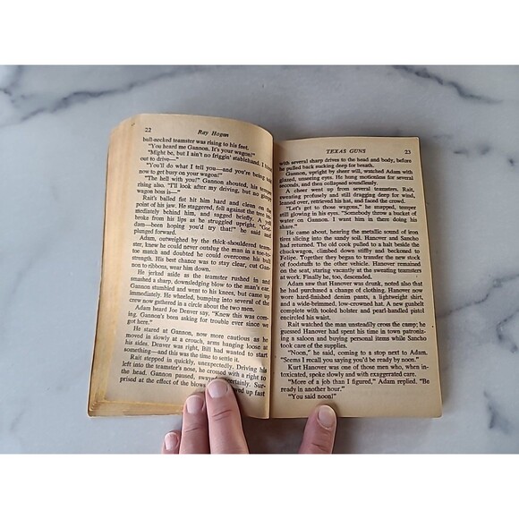 Texas Guns By Ray Hogan Paperback - Picture 6 of 10